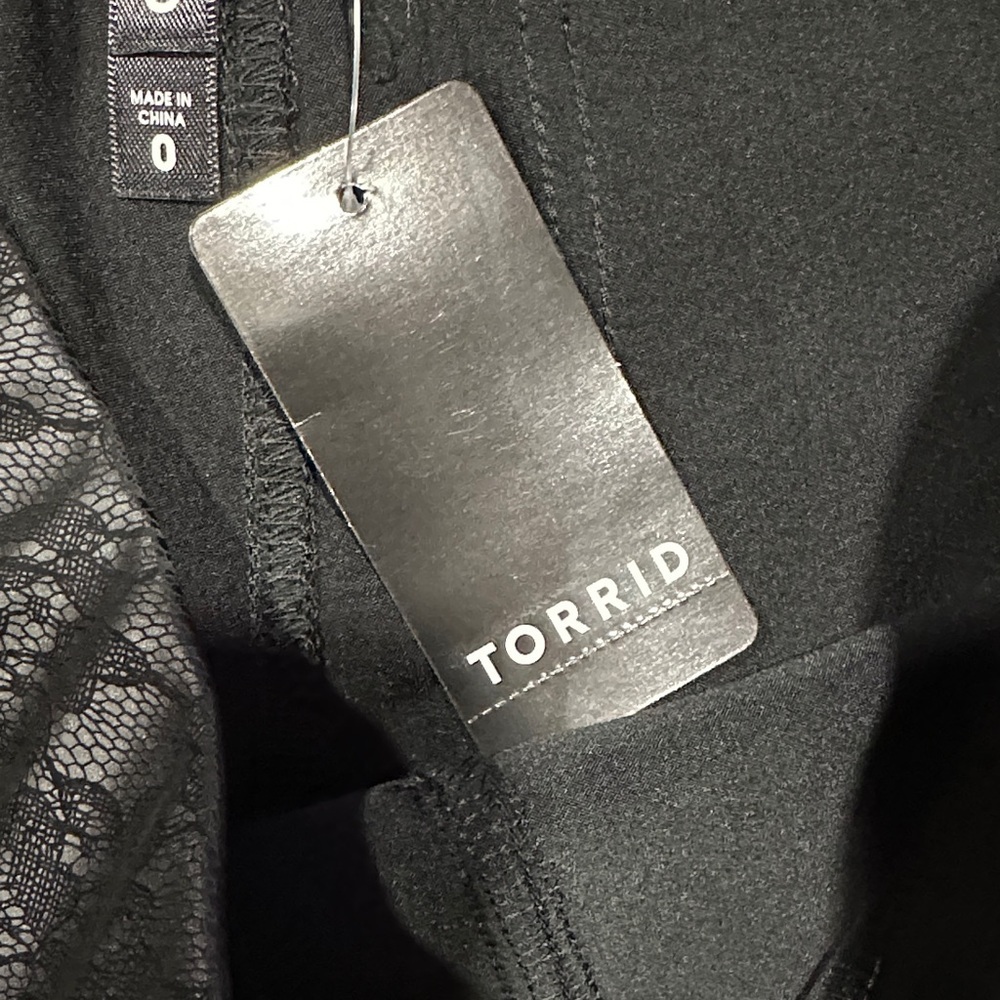 *TORRID* Black Lace Leggings NWT Size 0/Large/12 - Picture 11 of 12